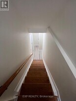 938 Wrenwood Dr in Oshawa, ON - Building Photo