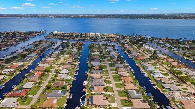 property at 1811 SE 37th Terrace