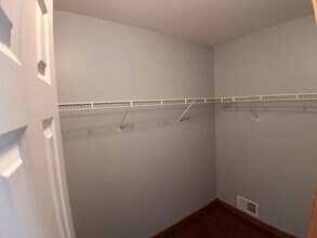 2972 Eagle Valley Dr in Woodbury, MN - Building Photo - Building Photo