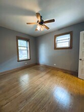 2025 N Lavergne Ave, Unit 2A in Chicago, IL - Building Photo - Building Photo