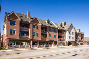 310 S Main St in Lombard, IL - Building Photo