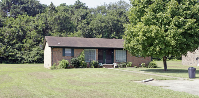 635 Beech Cir in Cleveland, TN - Building Photo - Building Photo