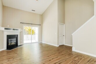 636 Smith Ridge Way in Fuquay Varina, NC - Building Photo - Building Photo