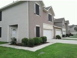 Rental Property-Townhome in Houston, TX - Building Photo