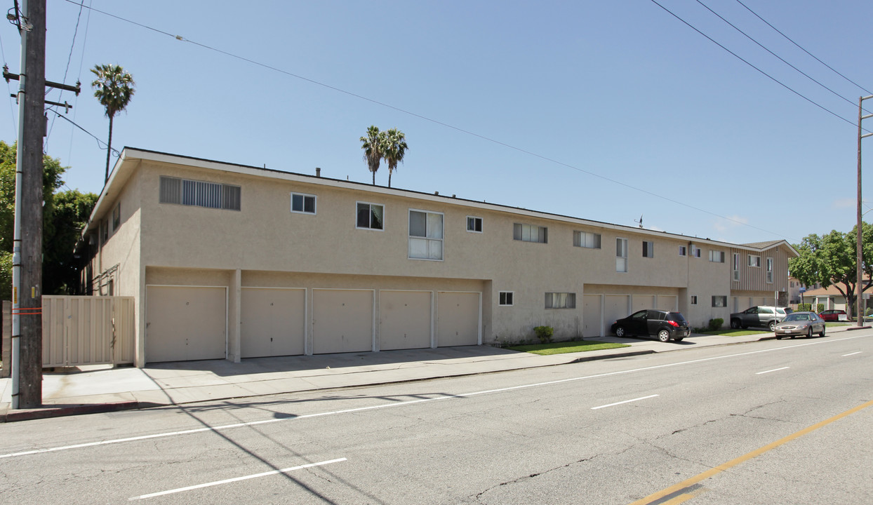 1780 Park Ave in Long Beach, CA - Building Photo