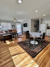 561 Claremont St in Reno, NV - Building Photo - Building Photo