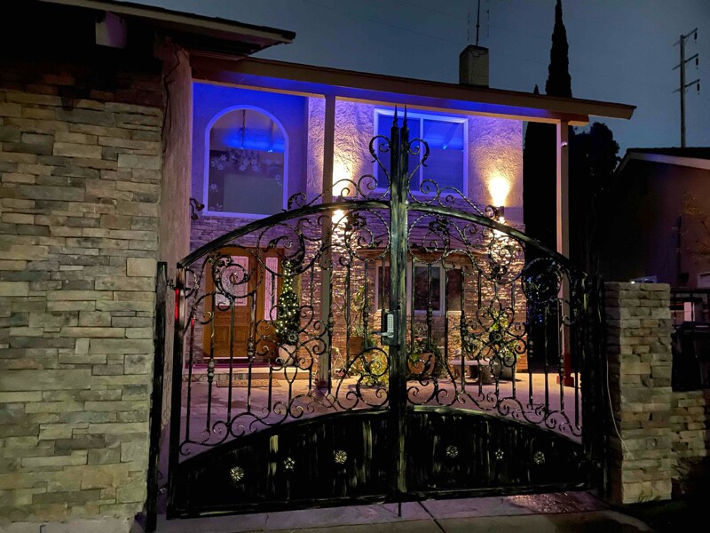 933 S Susan St in Santa Ana, CA - Building Photo