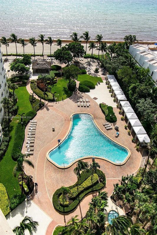 property at 3001 S Ocean Dr