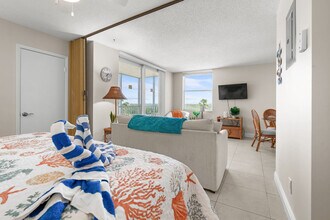 5600 Bonita Beach Rd SW in Bonita Springs, FL - Building Photo - Building Photo