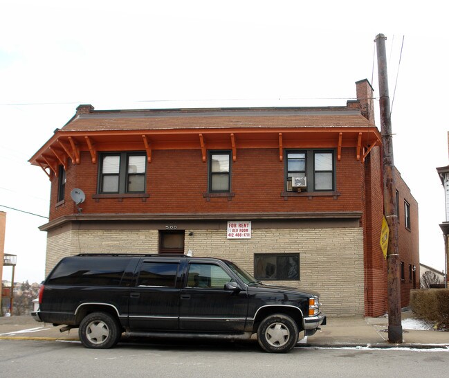 500 Hays Ave in Pittsburgh, PA - Foto de edificio - Building Photo