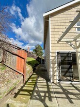 111 Thresher Dr in Vallejo, CA - Building Photo - Building Photo