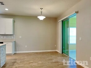 2361 Sanderling St in Haines City, FL - Foto de edificio - Building Photo