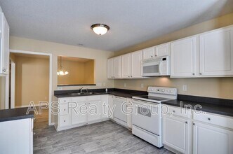 1148 Academic Dr in Winston-Salem, NC - Building Photo - Building Photo