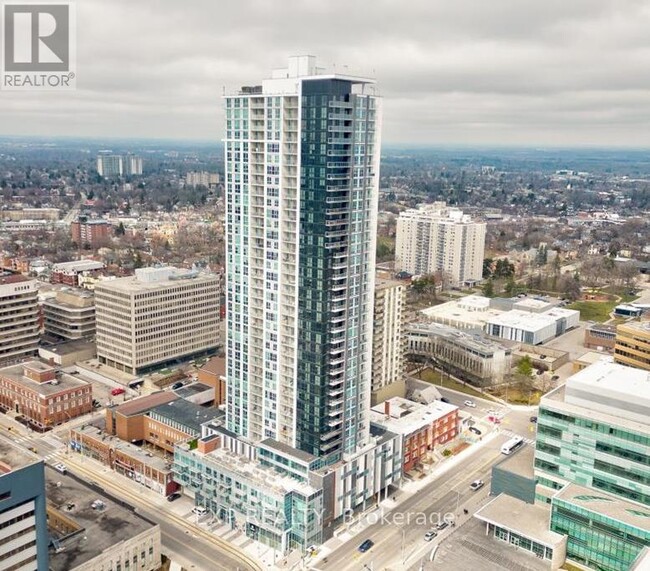 60-1460 Frederick St