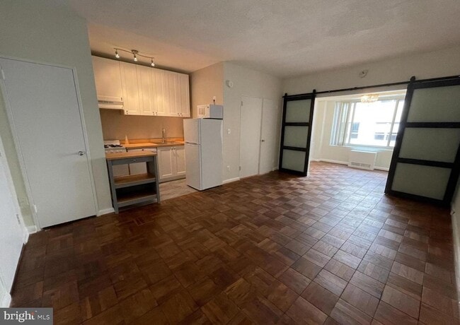 1727 Massachusetts Ave NW, Unit 714 in Washington, DC - Building Photo - Building Photo