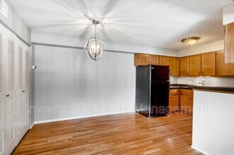 335 Wright St in Lakewood, CO - Building Photo - Building Photo