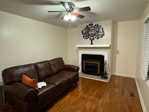534 Regent Ct in Versailles, KY - Building Photo - Building Photo
