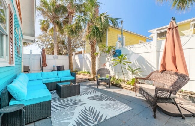 212 S Wild Olive Ave in Daytona Beach, FL - Building Photo - Building Photo