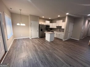 8329 Triple Crown Dr in Douglasville, GA - Building Photo - Building Photo