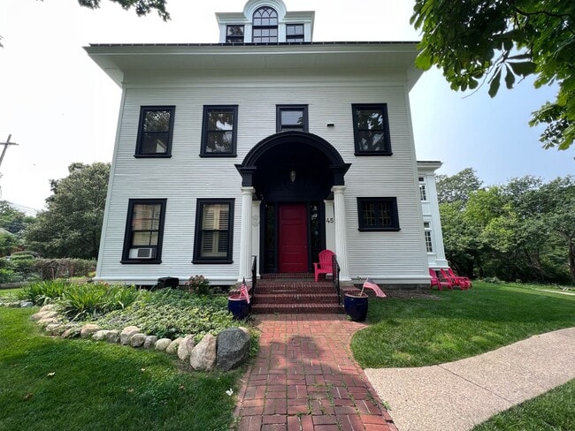 property at 45 College Ave SE