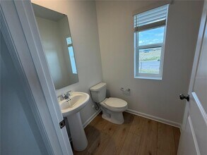 5151 Loyalty Dr in St. Cloud, FL - Building Photo - Building Photo