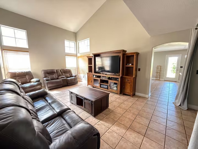 8436 Orchard Ridge Ave in Las Vegas, NV - Building Photo - Building Photo