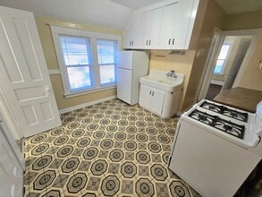 4028 14th Ave in Kenosha, WI - Building Photo - Building Photo