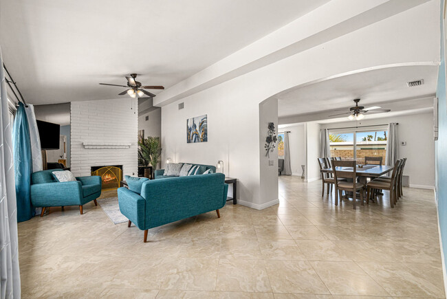 2290 N Victoria Rd-Unit -ID1022789P in Palm Springs, CA - Foto de edificio - Building Photo