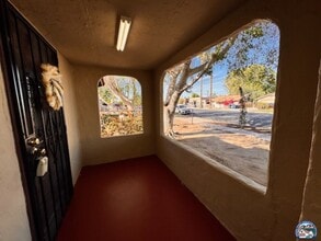 124 W C St in Brawley, CA - Foto de edificio - Building Photo