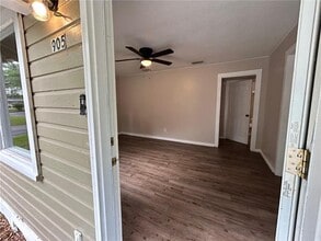 905 Pansy Ct in Mobile, AL - Building Photo - Building Photo
