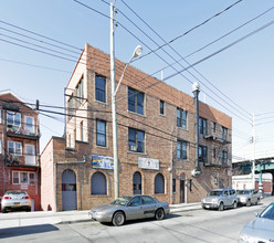 706 E 227th in Bronx, NY - Building Photo - Building Photo