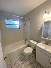 3624 S Lakewood Dr in Tallahassee, FL - Building Photo - Building Photo