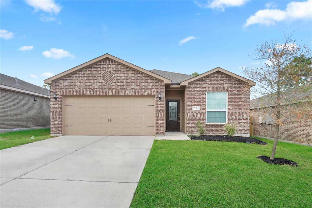 22514 Cloverland Field Dr in Hockley, TX - Foto de edificio