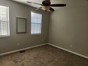 737 Woodland Creek Way in Midlothian, VA - Building Photo - Building Photo