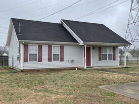 1315 Dugan Ct in Murfreesboro, TN - Building Photo