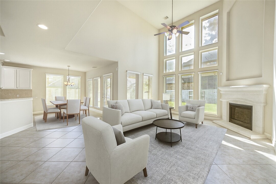 6730 Sotoria Ln in Sugar Land, TX - Building Photo