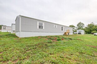 199 Seays Rd in Trenton, KY - Building Photo