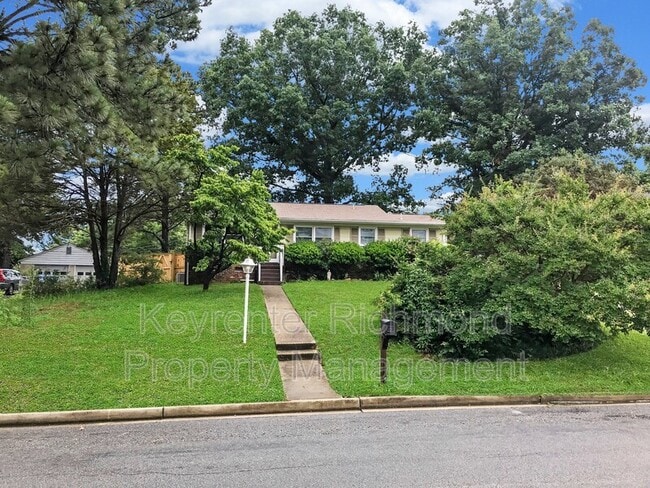 9322 Huron Ave in Richmond, VA - Building Photo - Building Photo