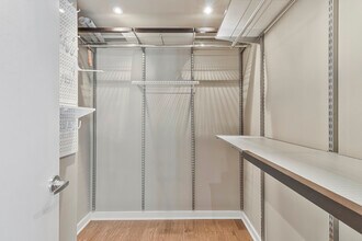 1010 Massachusetts Ave NW, Unit Unit 1005 in Washington, DC - Building Photo - Building Photo