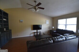 413 Sunnyside Dr in St. Marys, GA - Building Photo - Building Photo