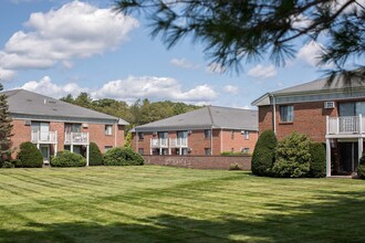 Princeton Green Apartments in Marlborough, MA - Building Photo - Building Photo