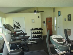 5015 Laguna Bay Cir, Unit Laguna Bay in Kissimmee, FL - Foto de edificio - Building Photo