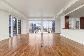 98 San Jacinto Blvd in Austin, TX - Building Photo - Building Photo
