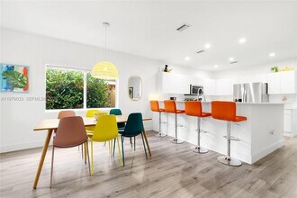 1123 NE 23rd Terrace, Unit 1812 in Pompano Beach, FL - Foto de edificio - Building Photo