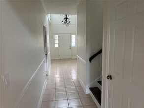 2450 Sweetwater Country Club Dr in Apopka, FL - Building Photo - Building Photo