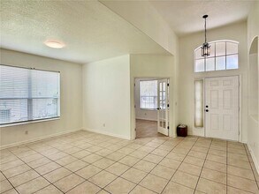 5223 58th Terrace E in Bradenton, FL - Building Photo - Building Photo