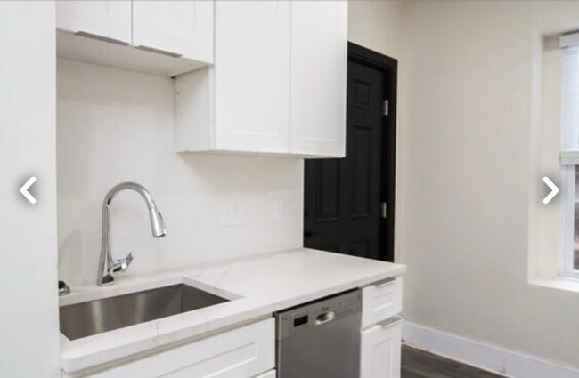 property at 18 Walnut St