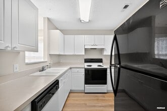 2505 Bay Harbor Dr in Raleigh, NC - Building Photo - Building Photo