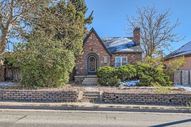 property at 2980 Sheridan Blvd