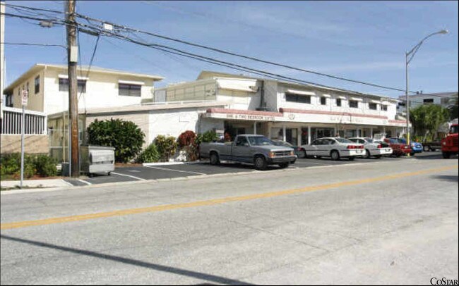 Sandpipers Cove in Clearwater, FL - Building Photo - Building Photo